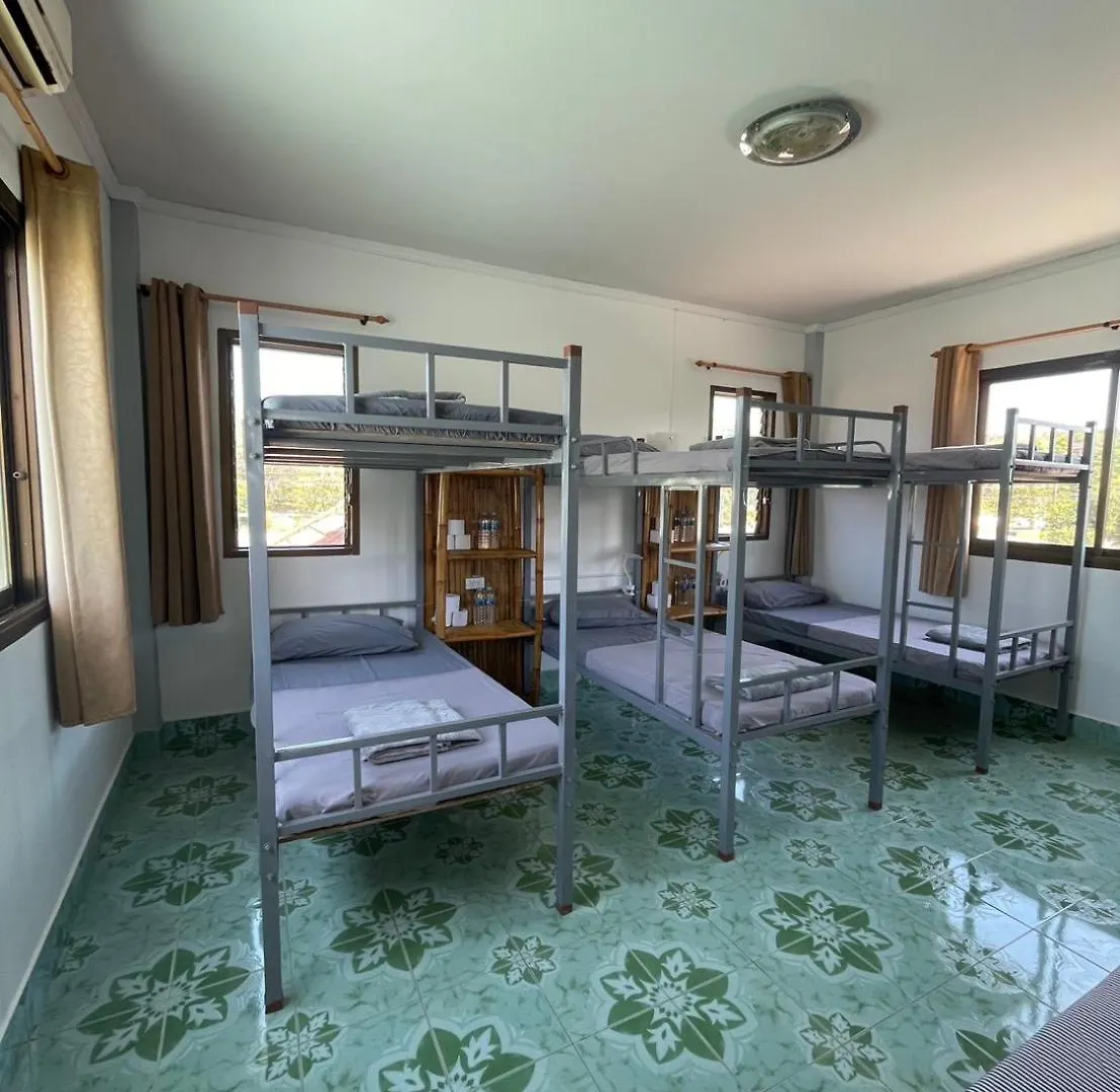 Lanta Corsica Hostel Ko Lanta