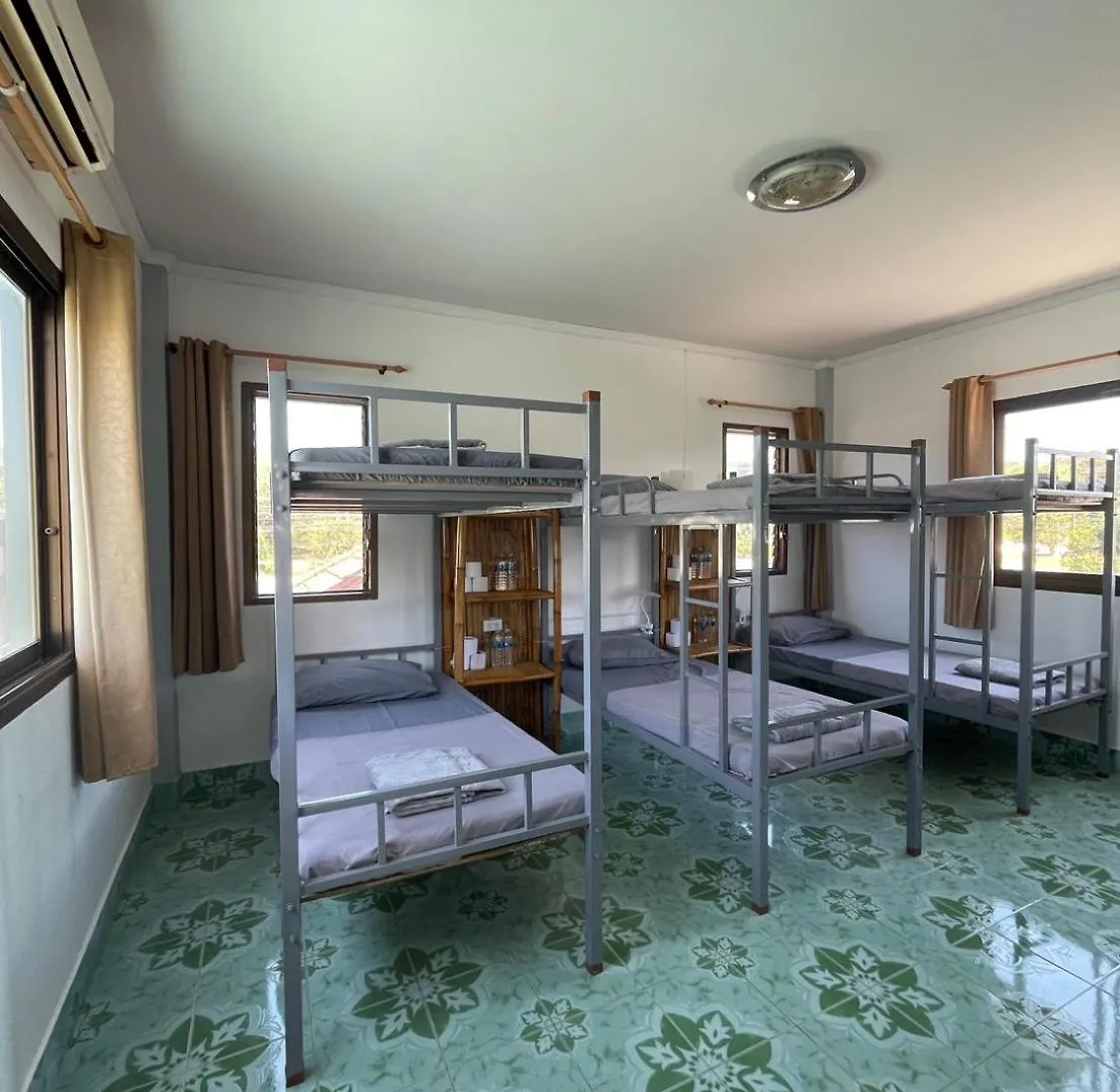 Lanta Corsica Hostel Ko Lanta